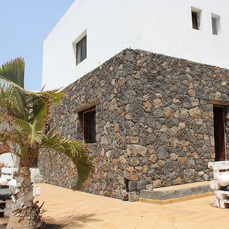 Resort Finca Marisa Tinajo