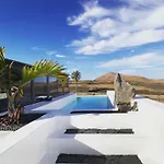 Finca Marisa Tinajo