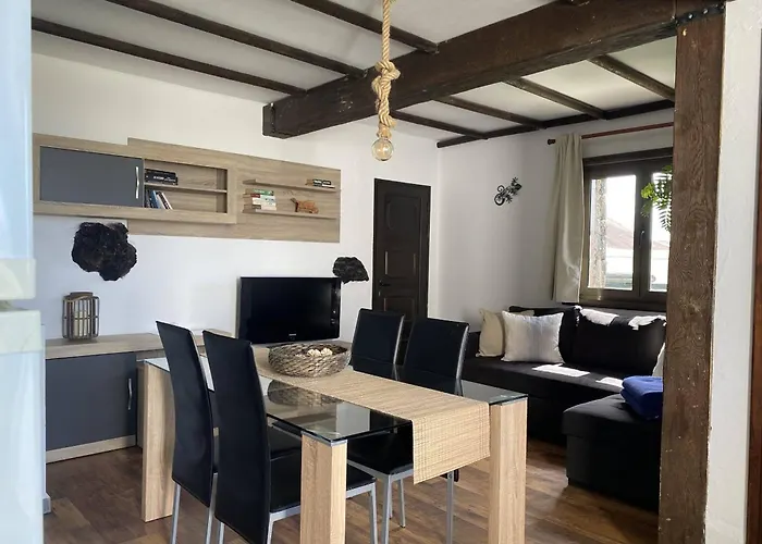 Marisa Θέρετρο Tinajo